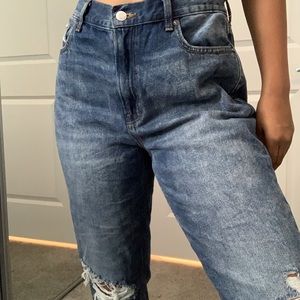 American Eagle Ripped Mom Jeans